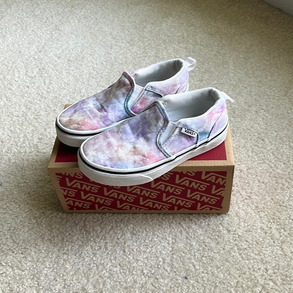 Vans Asher shoe - multi heart tie-dye- size 12